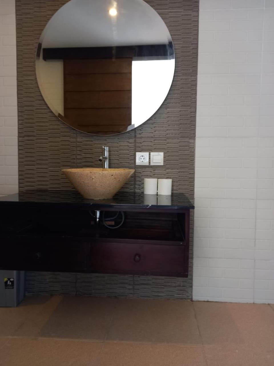 Rumah Wj Rooms And Suites Uluwatu Eksteriør bilde